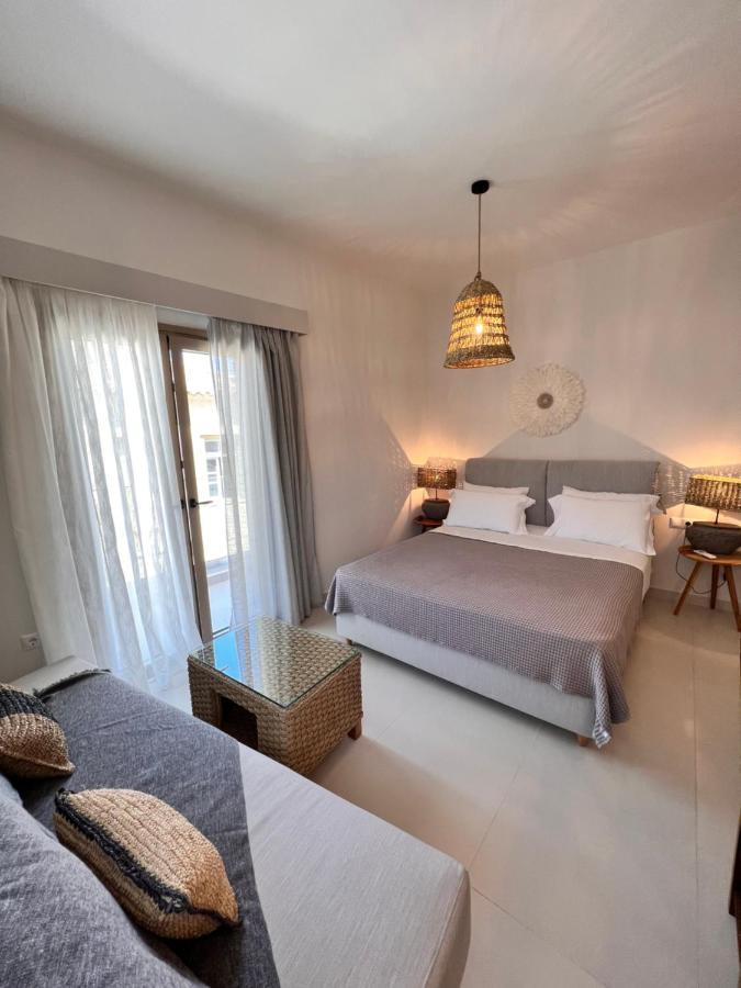 Fays Luxury By The Sea Apartment