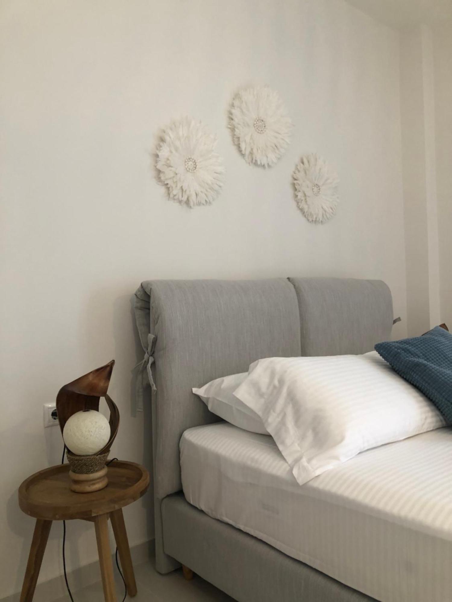 Fays Luxury By The Sea Apartment *